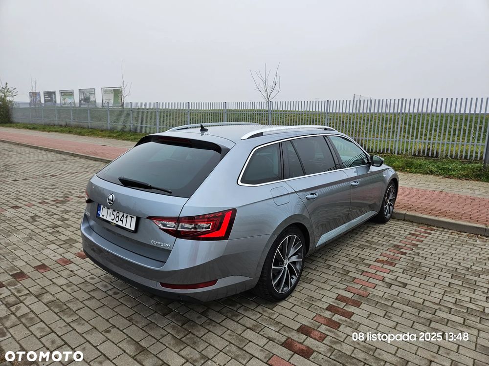 Skoda Superb 2.0 TDI L&K DSG - 6