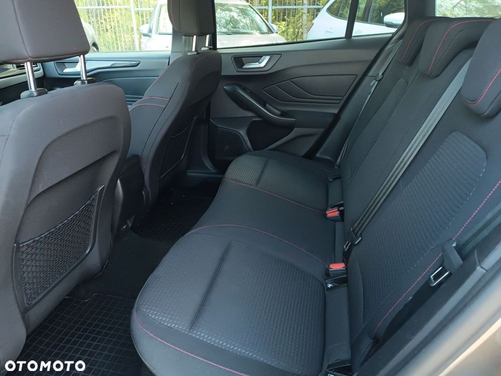 Ford Focus 1.5 EcoBoost ST-Line ASS PowerShift - 31