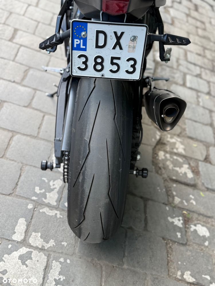 Yamaha R6 - 9