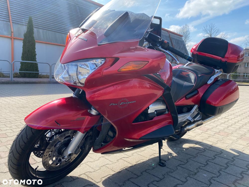 Honda ST - 3