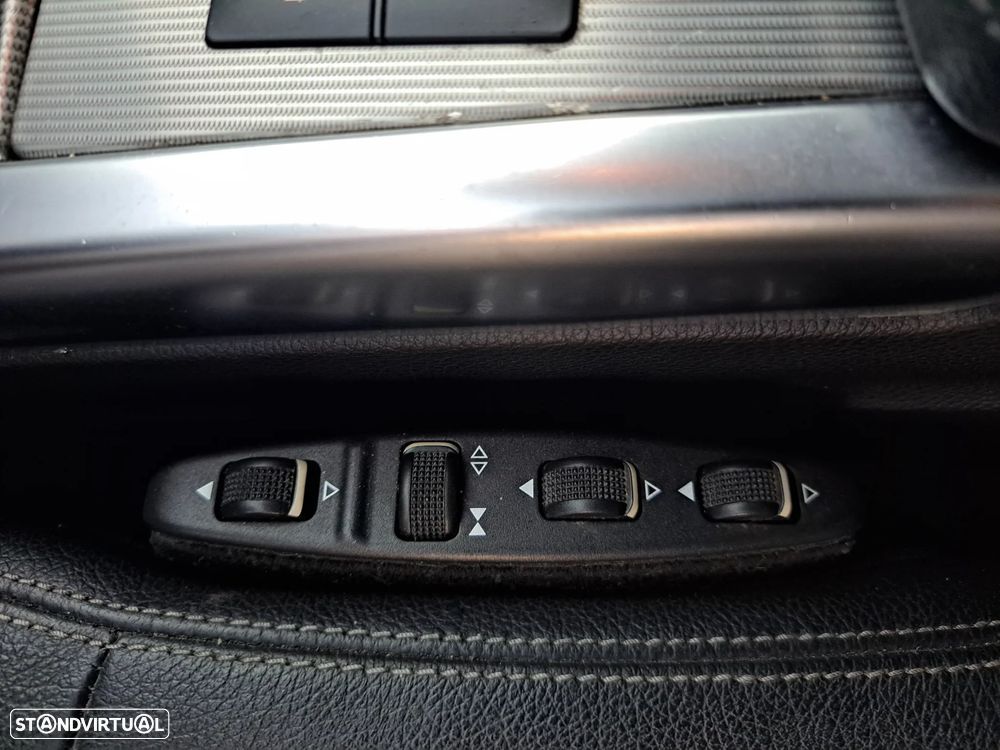 Mercedes-Benz E 220 BlueTEC 4Matic 7G-TRONIC Edition - 15