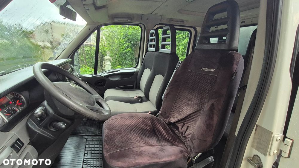 Iveco DAILY 35C11 - 13