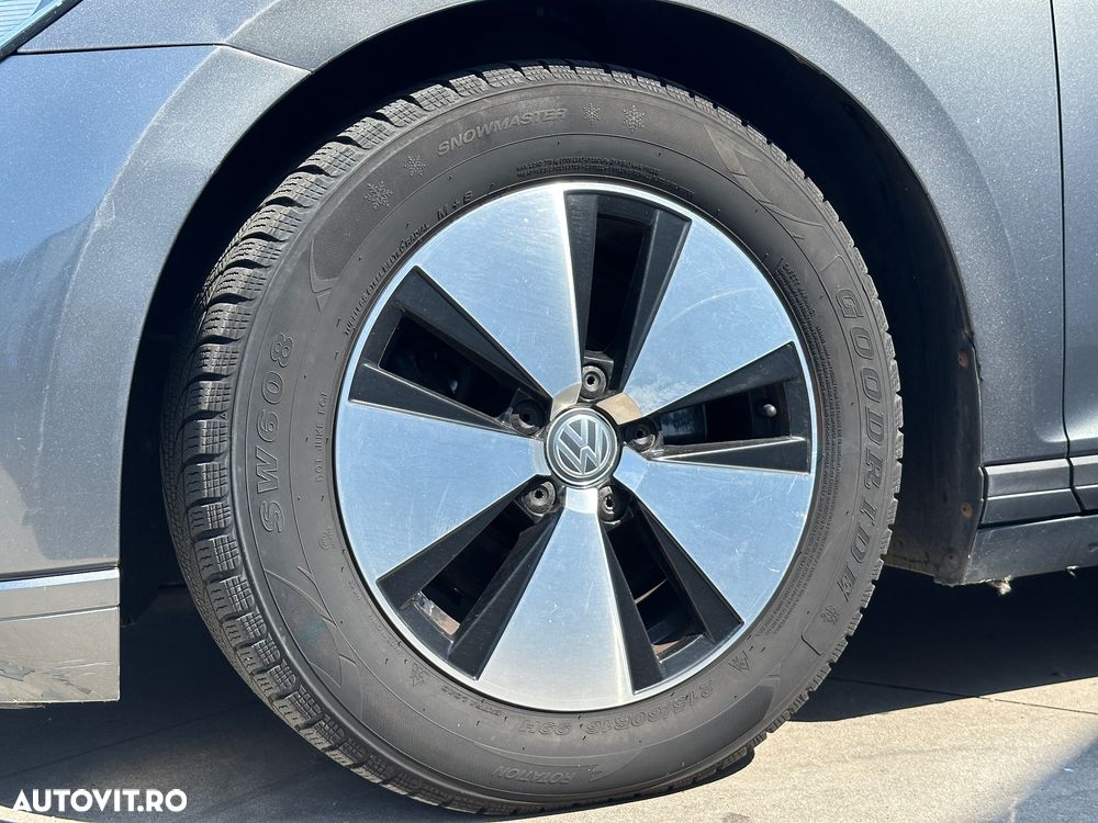 Volkswagen Passat 1.6 TDI (BlueMotion Technology) Comfortline - 22