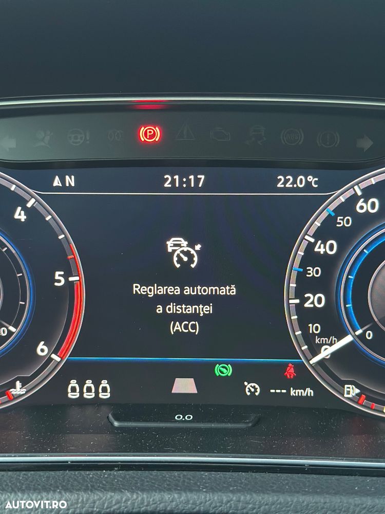 Volkswagen Golf - 12