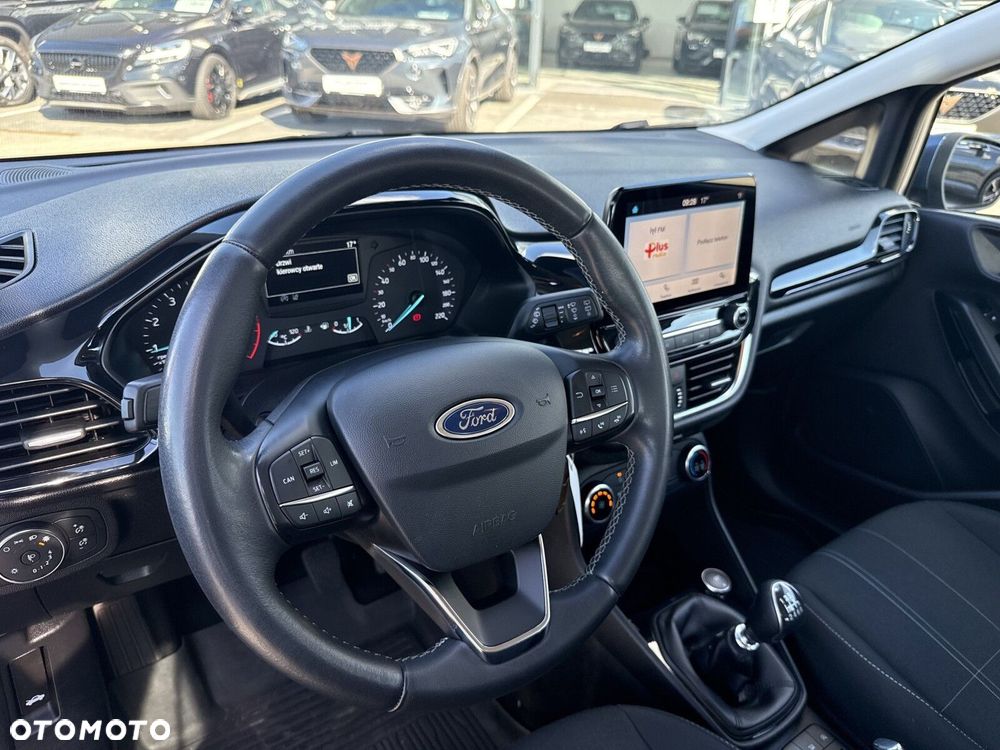 Ford Fiesta - 10