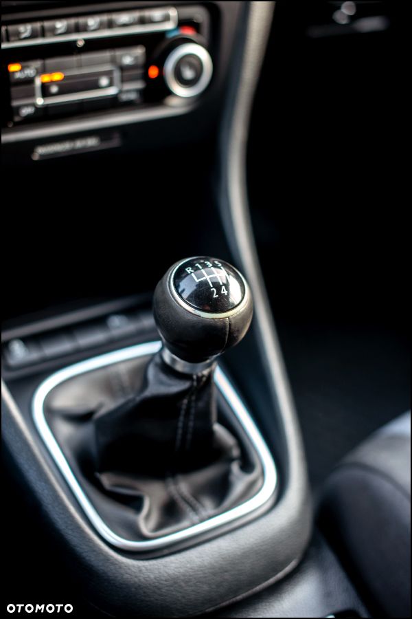 Volkswagen Golf - 27