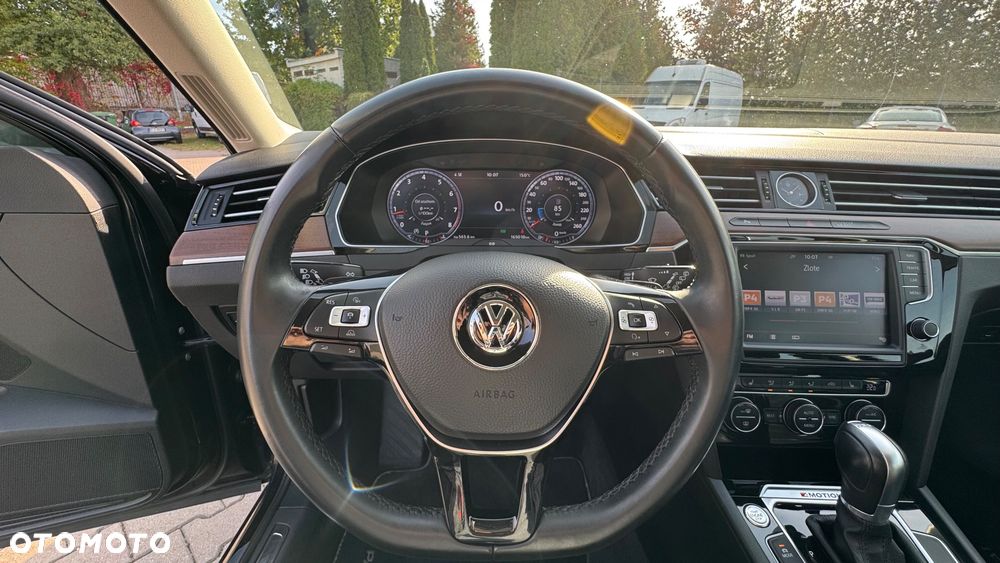 Volkswagen Passat 2.0 TSI (BlueMotion Technology) 4Motion DSG Highline - 32