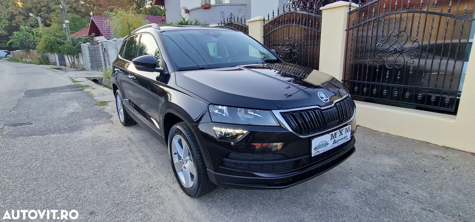 Skoda Karoq 1.5 TSI DSG Sportline - 1