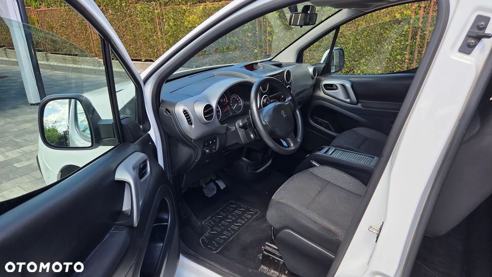 Peugeot Partner BlueHDi 100 Stop&Start ETG6 Active - 16