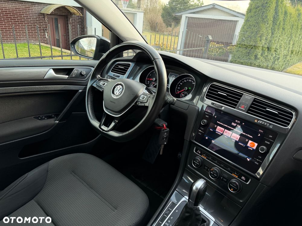 Volkswagen Golf 1.5 TSI BlueMotion ACT DSG Highline - 16