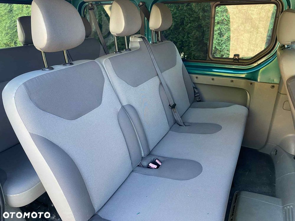 Renault Trafic - 11