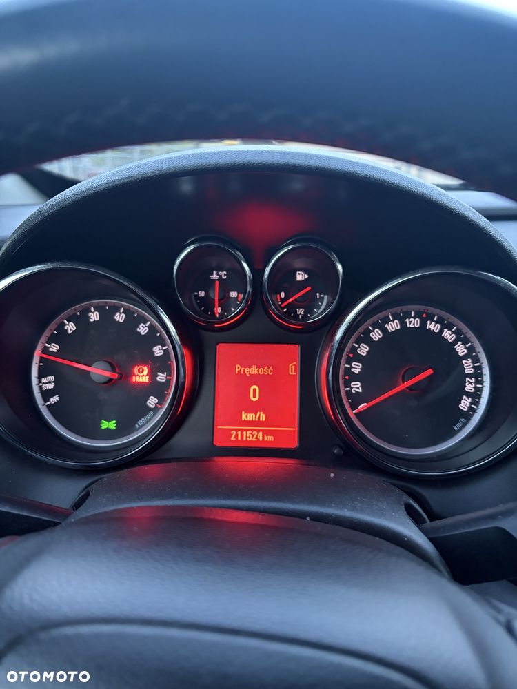 Opel Astra - 10