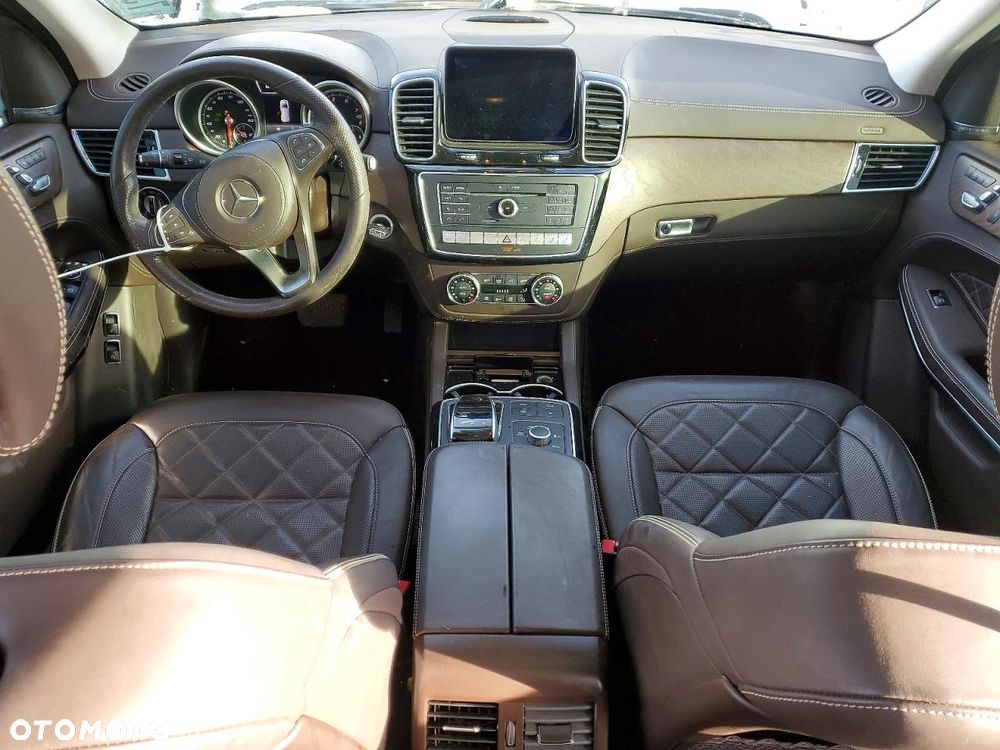 Mercedes-Benz GLS 500 4-Matic - 10