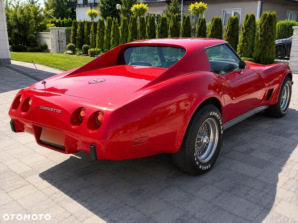 Chevrolet Corvette - 7