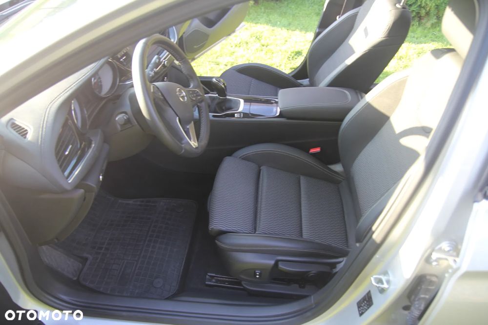 Opel Insignia 1.6 CDTI Innovation S&S - 12