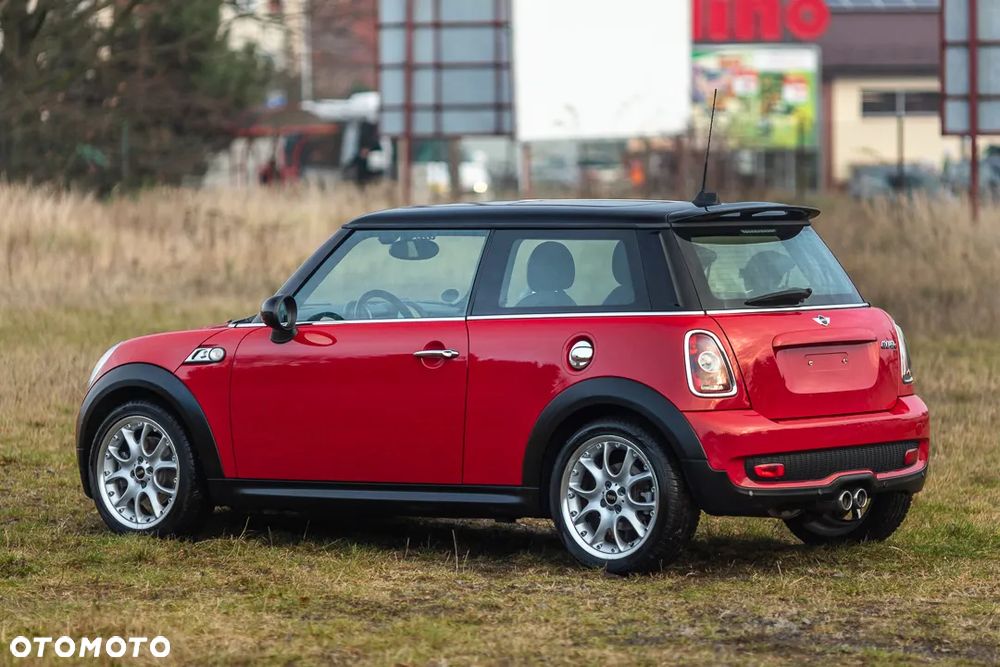 MINI Cooper S Standard - 16