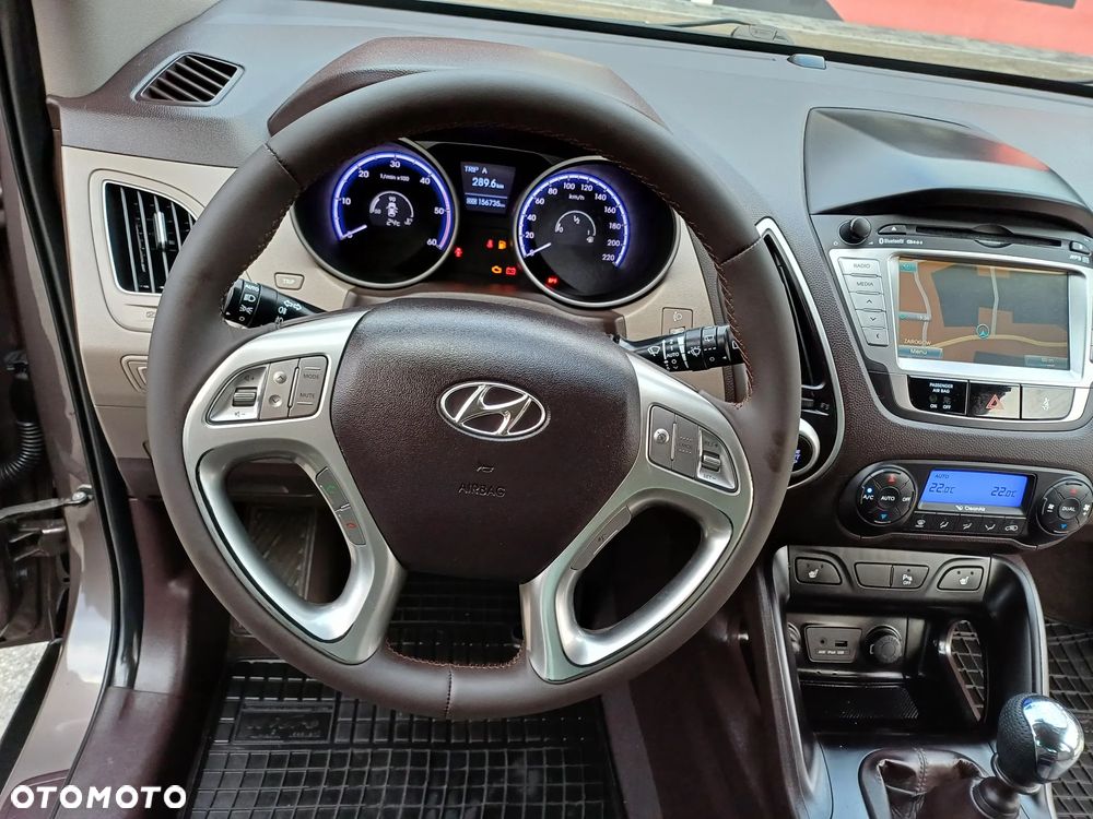 Hyundai ix35 2.0 CRDi 4WD Premium - 18