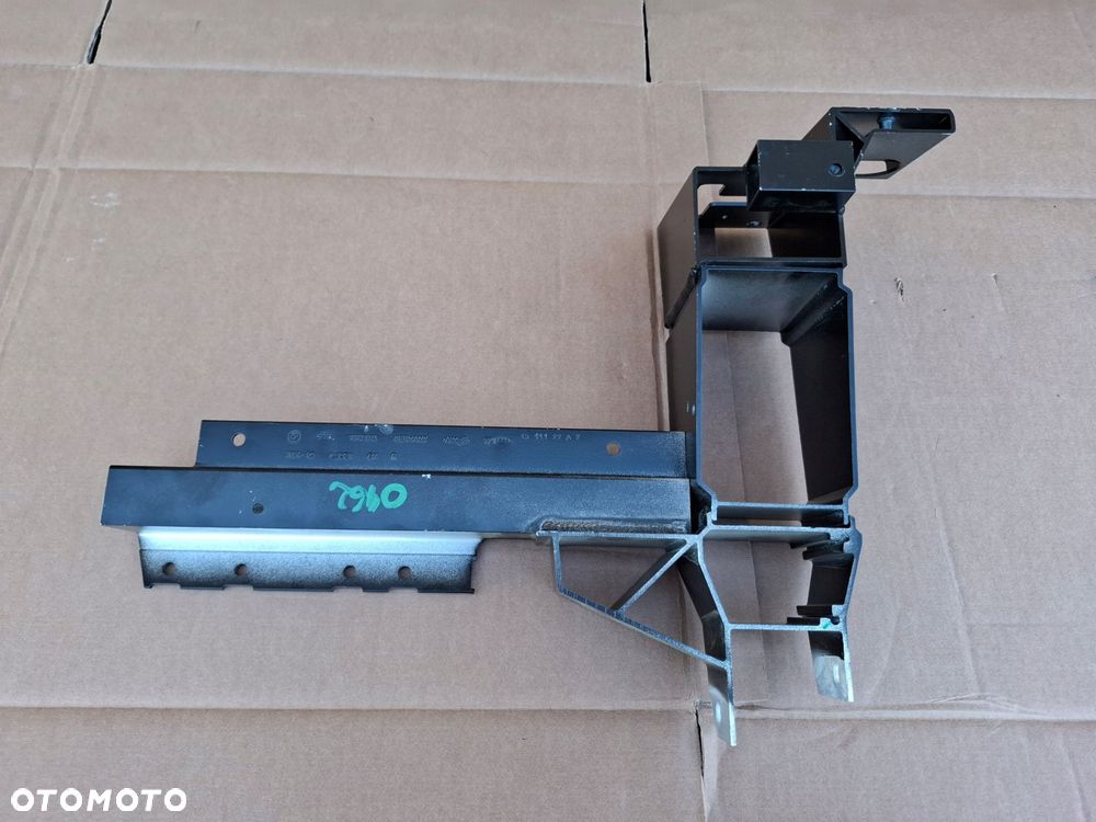 wspornik okular lewy bmw x3 f25 f26 516410031013