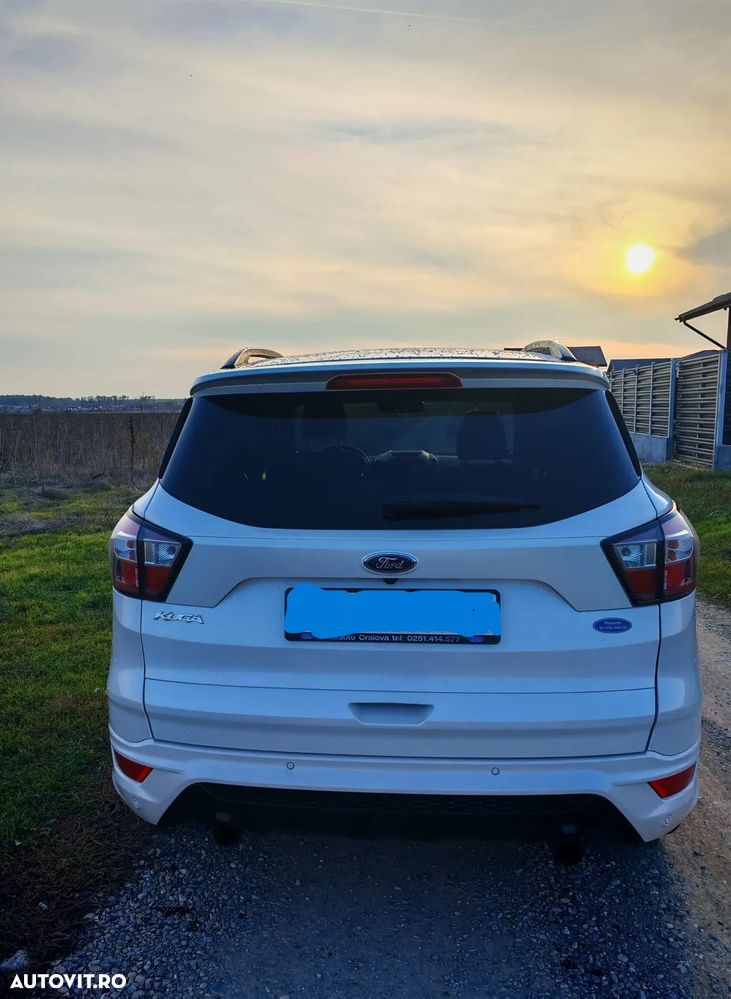 Ford Kuga - 4