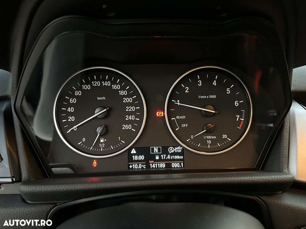 BMW Seria 2 218i Gran Tourer Luxury Line - 9