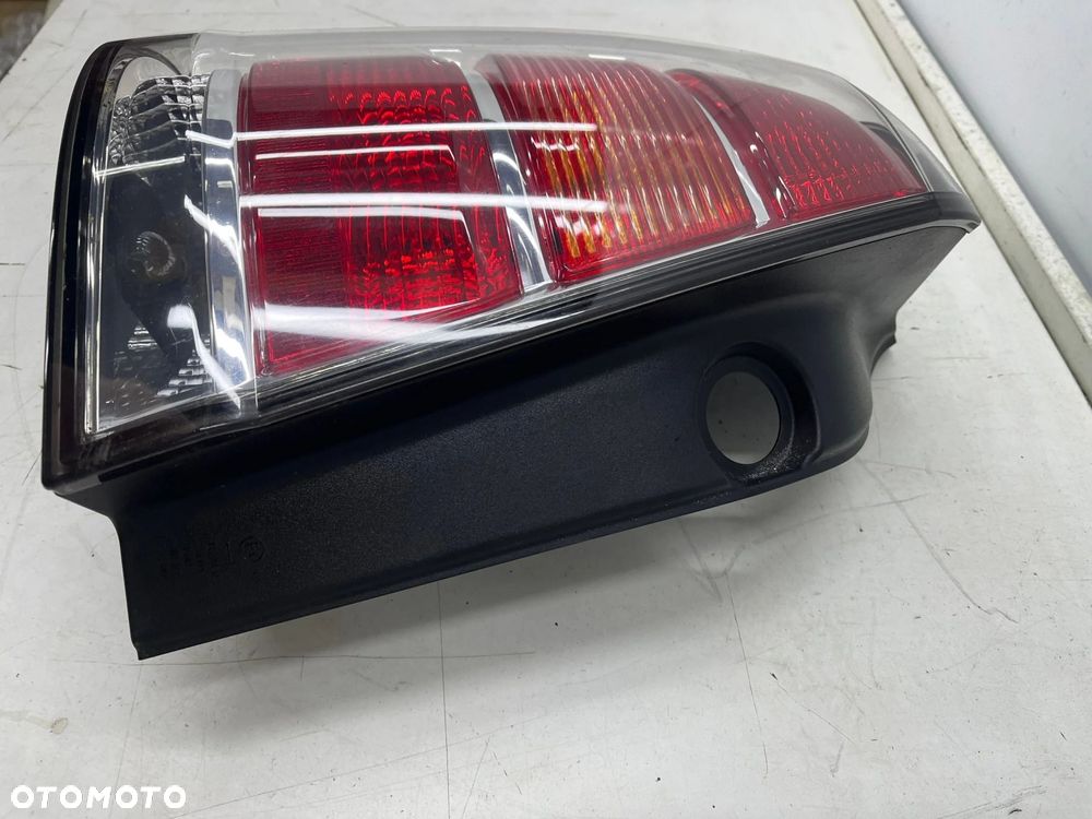 Lampa Opel Zafira B 05-08r Lewa tylna Lewy tył EU 4421948 - 2
