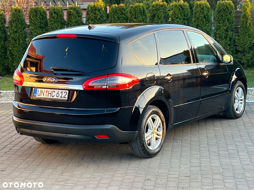 Ford S-Max 2.0 TDCi DPF Champions Edition - 13