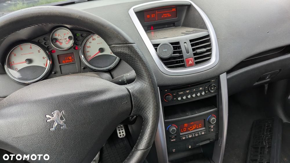 Peugeot 207 CC 120 VTi Roland Garros - 7