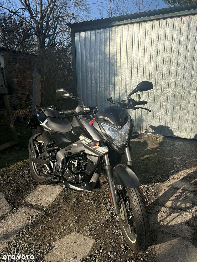 Bajaj Pulsar - 5