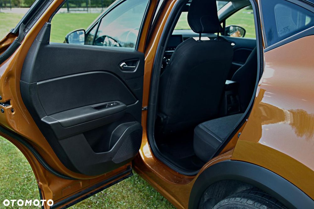 Renault Captur 1.6 E-TECH Full Hybrid 145 Intens - 9