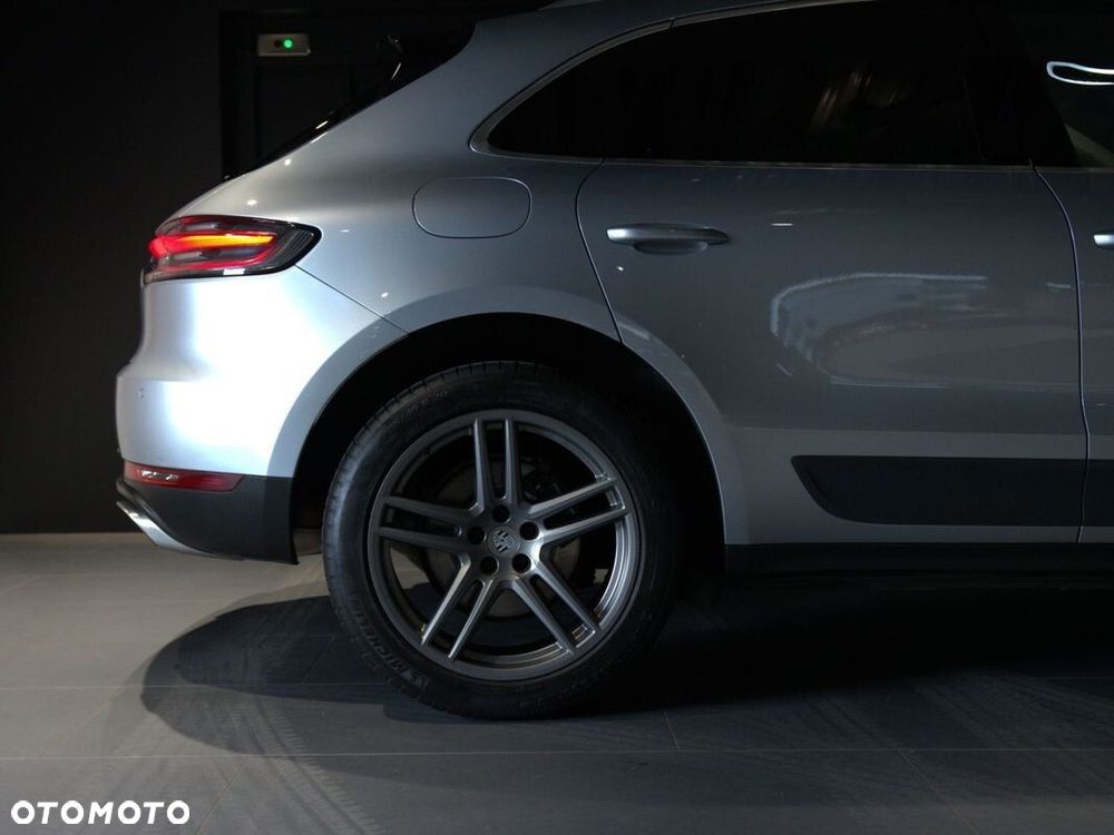 Porsche Macan Standard - 11