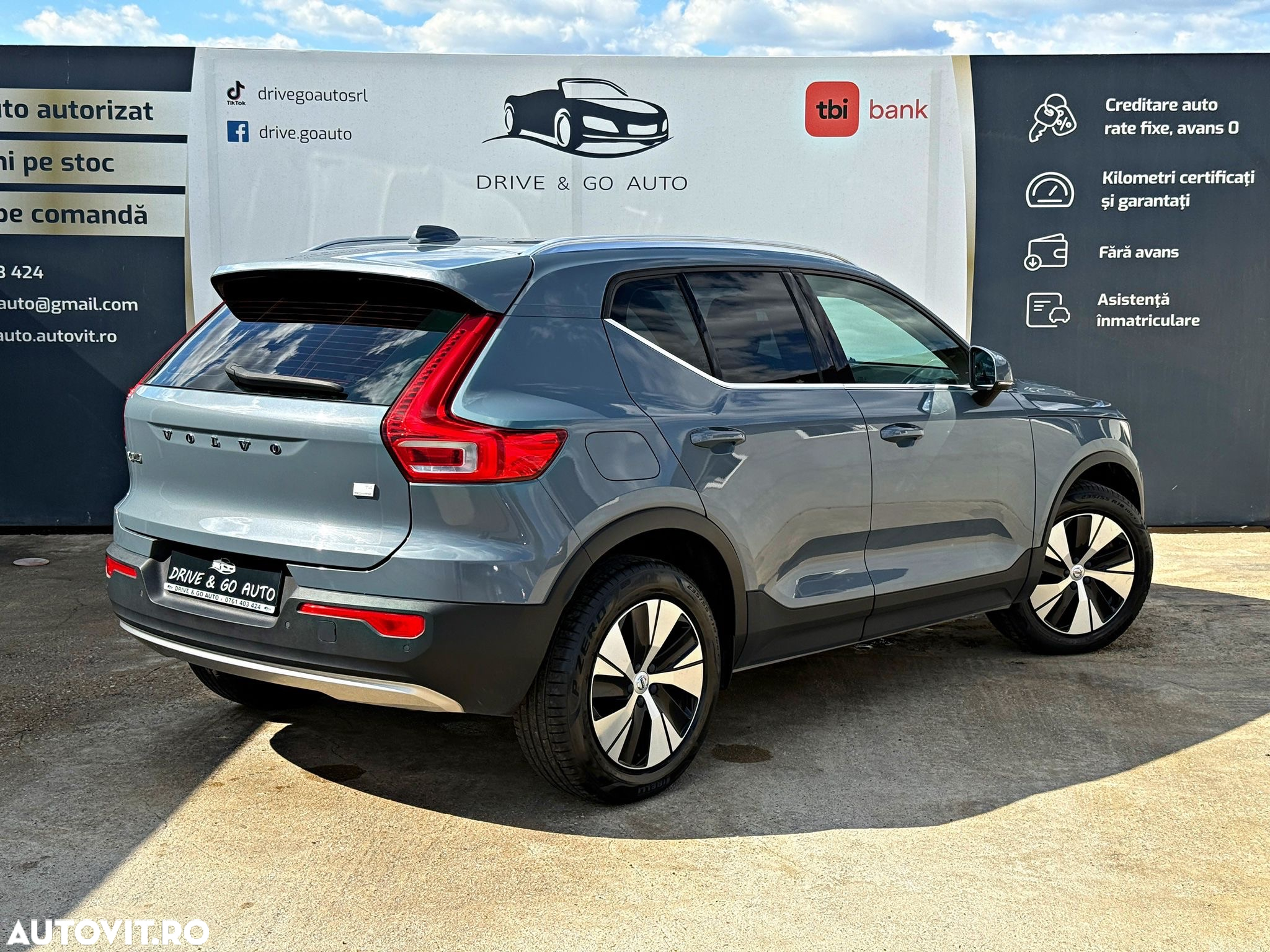 Volvo XC 40 T4 Recharge DKG Essential - 6