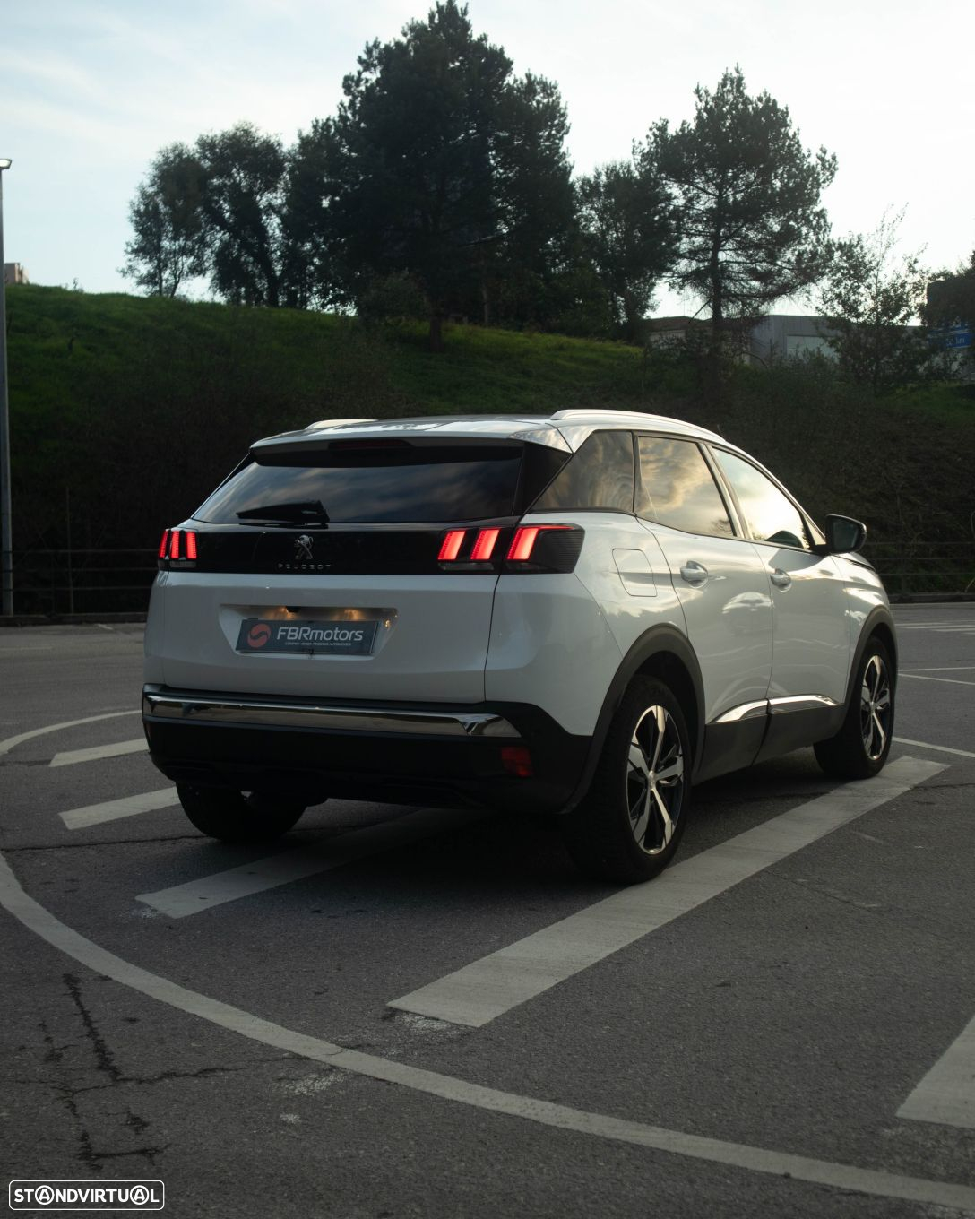 Peugeot 3008 1.2 PureTech Allure Pack - 18