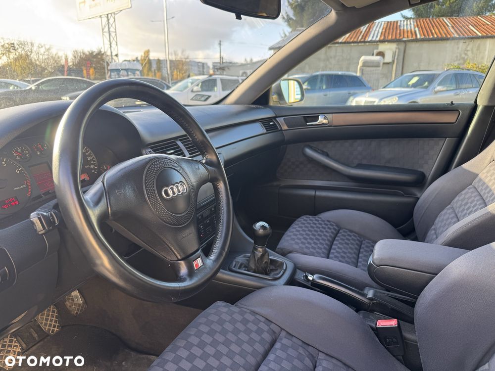 Audi A6 Limousine - 5