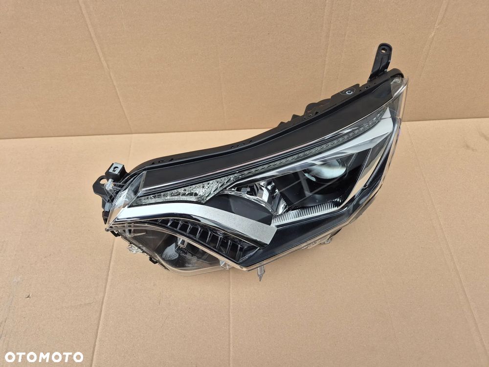 TOYOTA RAV 4 16- LIFT LED LAMPA LEWA REFLEKTOR LED ZWYKŁA NOWA ORYGINALNA !!! - 2