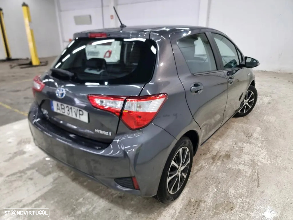 Toyota Yaris 1.5 HSD Comfort - 3
