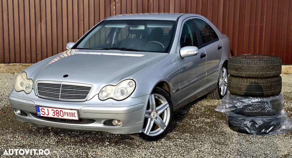 Mercedes-Benz C - 1