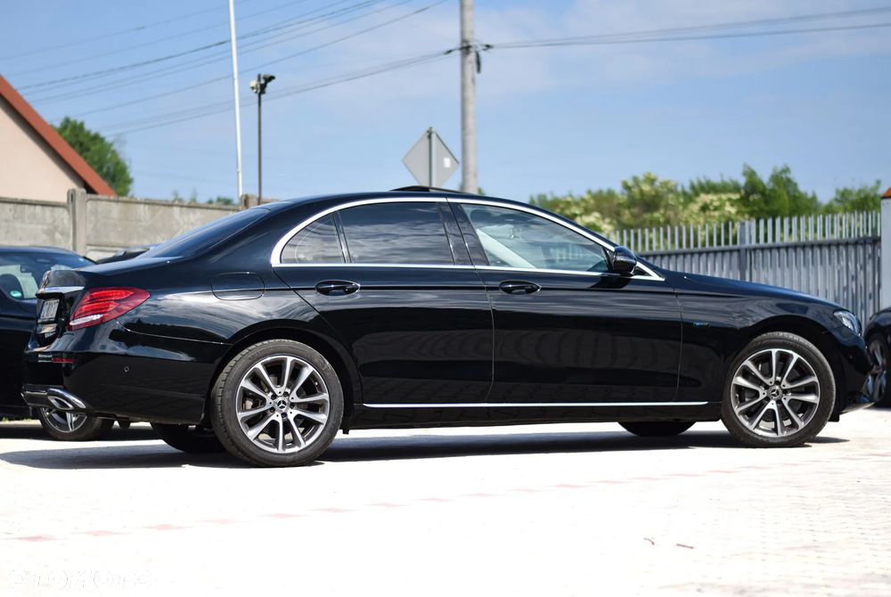Mercedes-Benz Klasa E 300 9G-TRONIC Avantgarde - 35