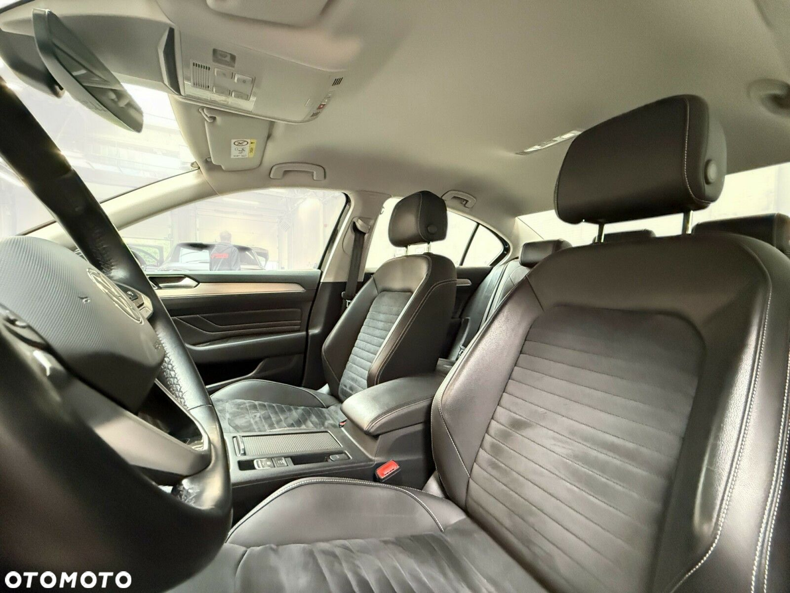 Volkswagen Passat 1.5 TSI EVO Essence DSG - 18