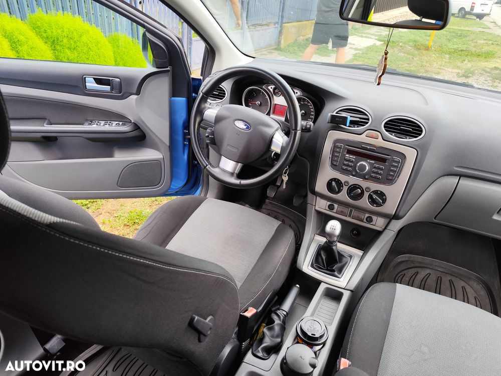 Ford Focus - 7