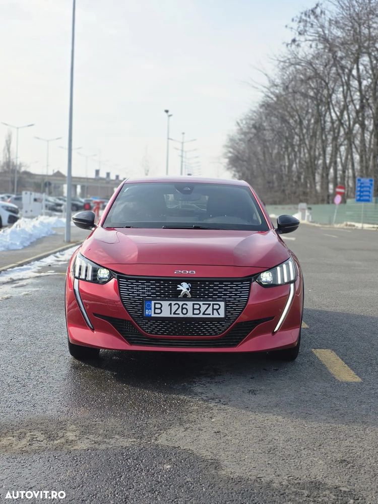 Peugeot 208 1.2 L PureTech STT EAT8 GT Line - 5