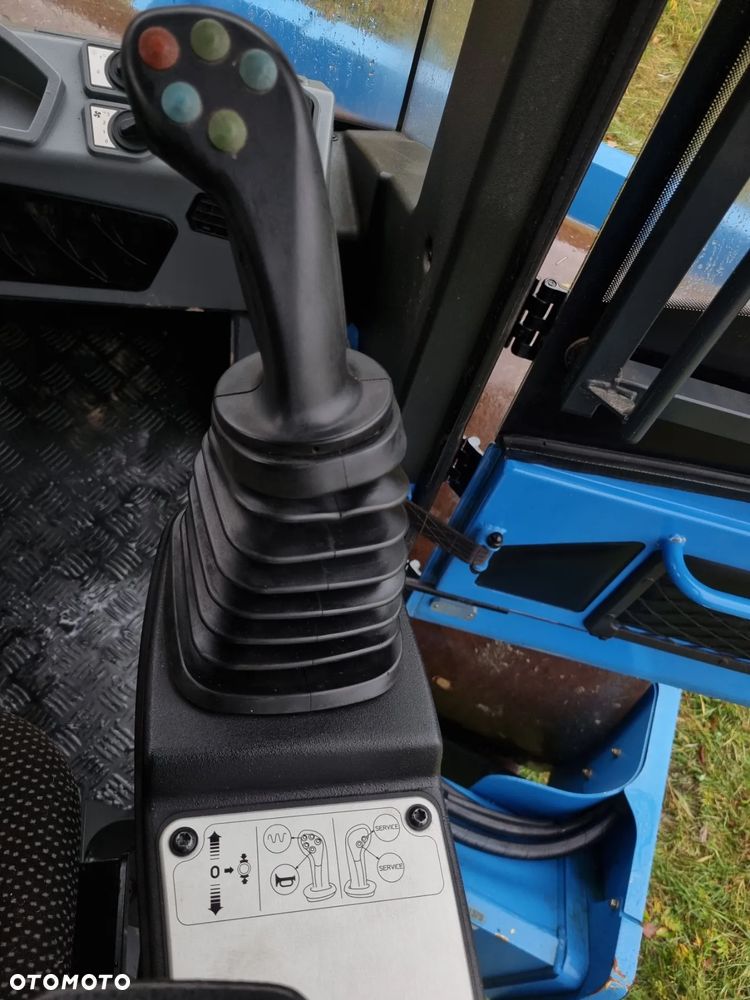 Bomag Walec Terenowy 8 ton BOMAG BW177 D-5 Import Norwegia 2018r 538 Mtg silnik Kubota 4cyl. Nie różni się od Nowego z salonu! Klima serwisy w Dekra Zero zniszczeń IGŁA !! - 37