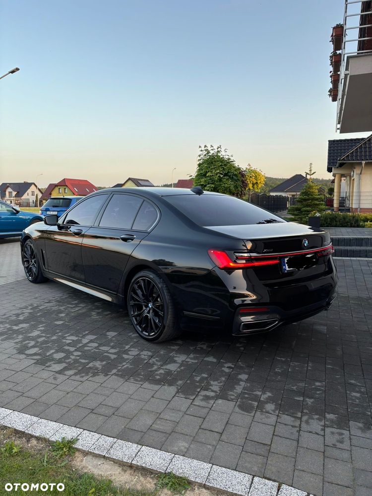 BMW Seria 7 750d xDrive sport - 3
