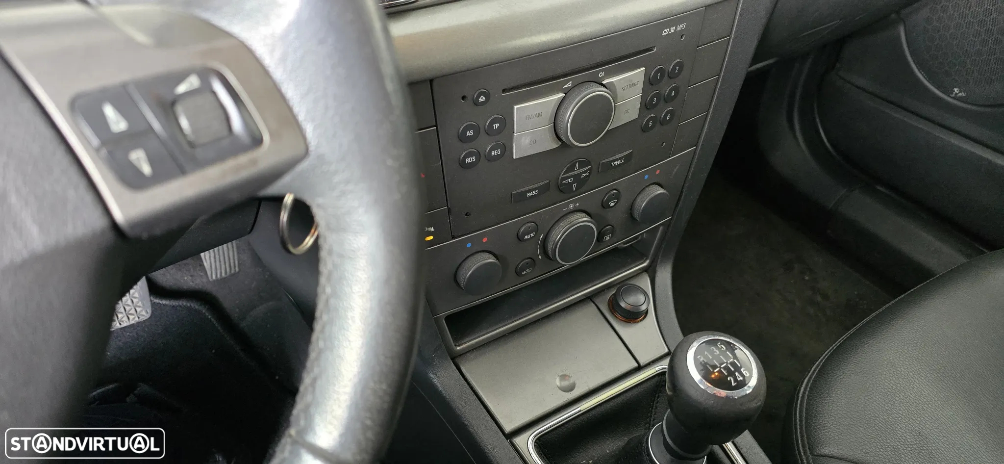 Opel Vectra Caravan 1.9 CDTi Executive - 9