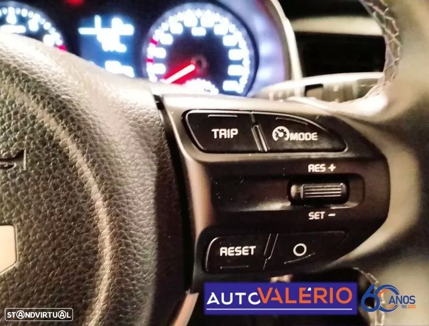 Kia Stonic 1.2 Dynamic - 19