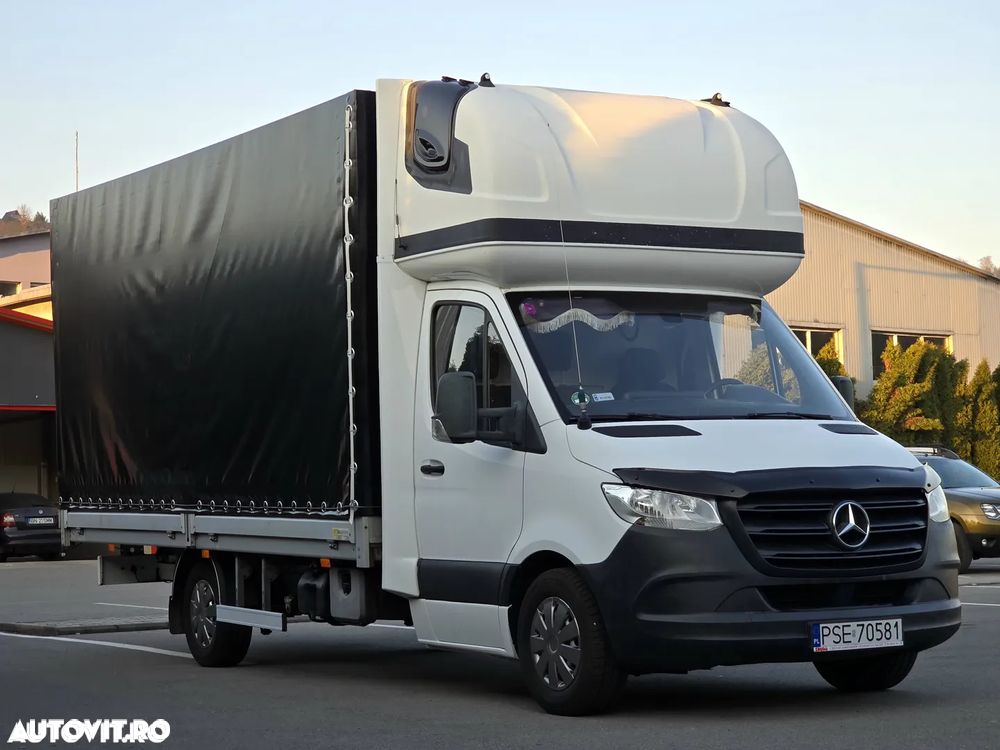 Mercedes-Benz Sprinter - 2