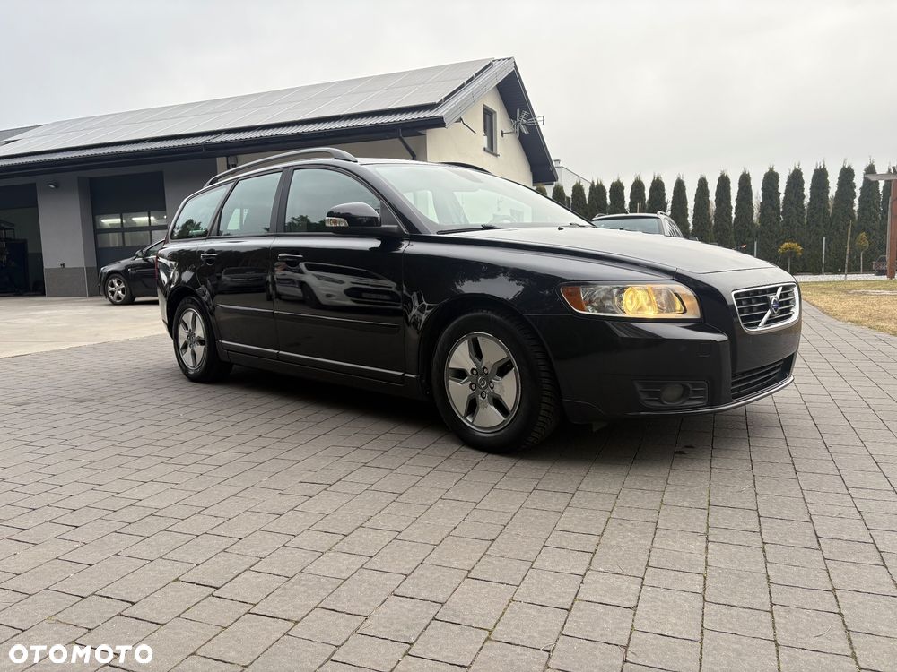 Volvo V50 1.6D DPF DRIVe Kinetic - 3