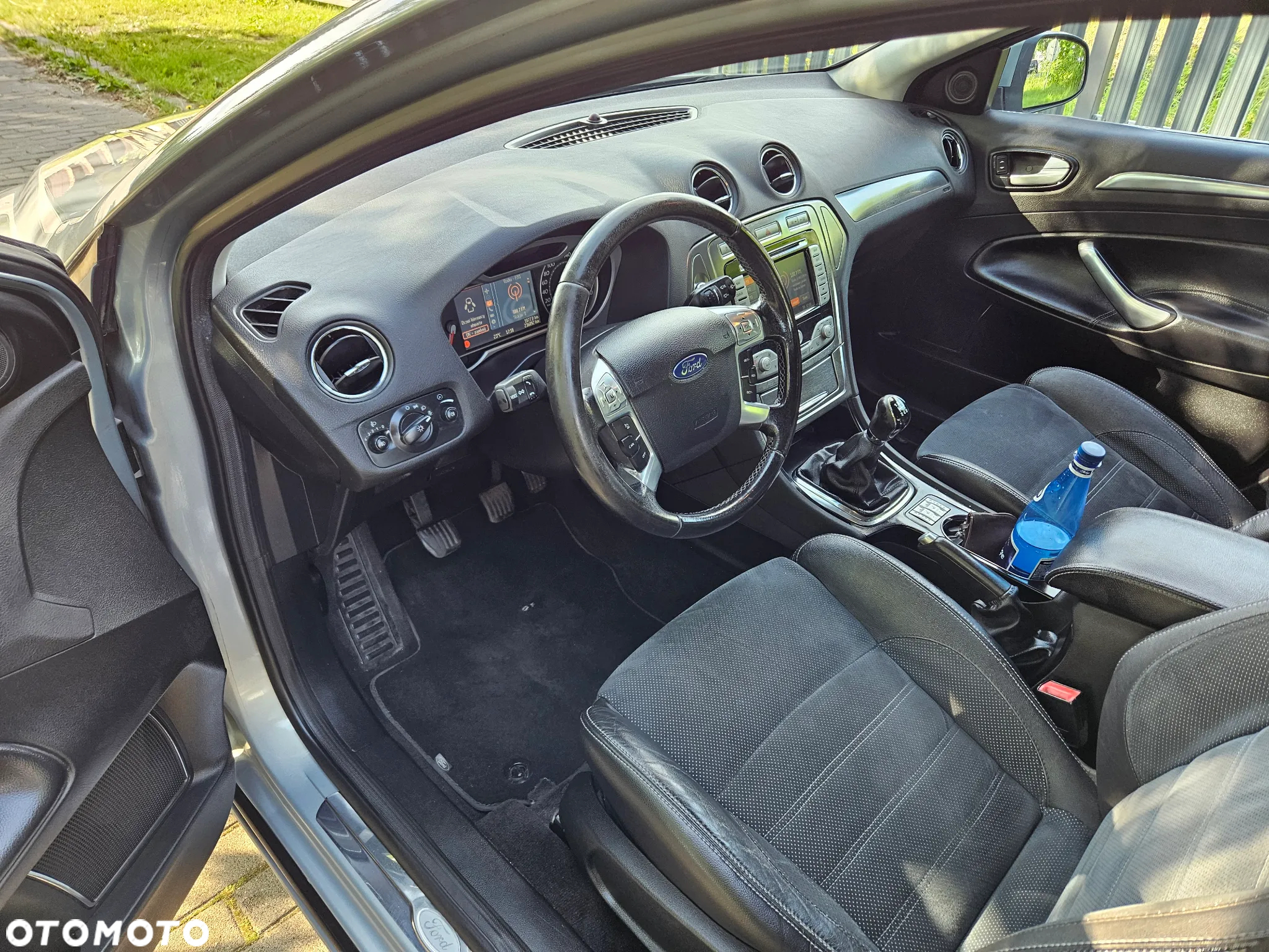 Ford Mondeo 2.0 Titanium - 22