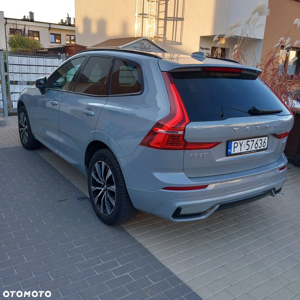 Volvo XC 60 - 4