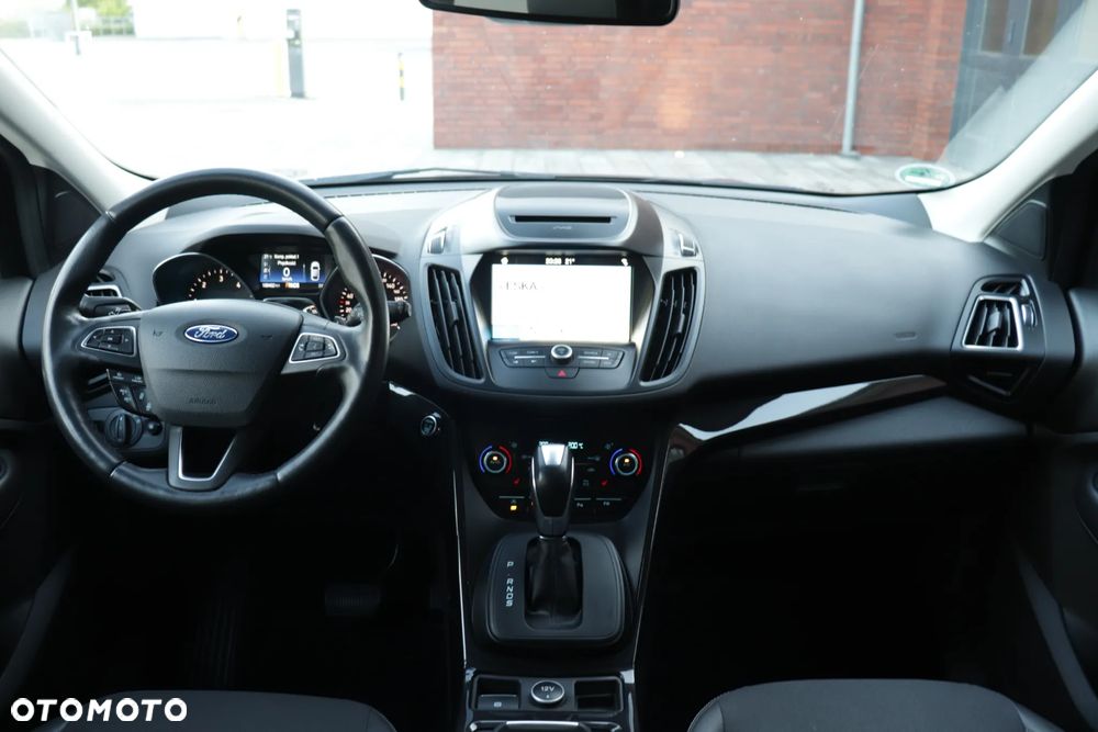 Ford Kuga 2.0 TDCi 4x4 Titanium - 25