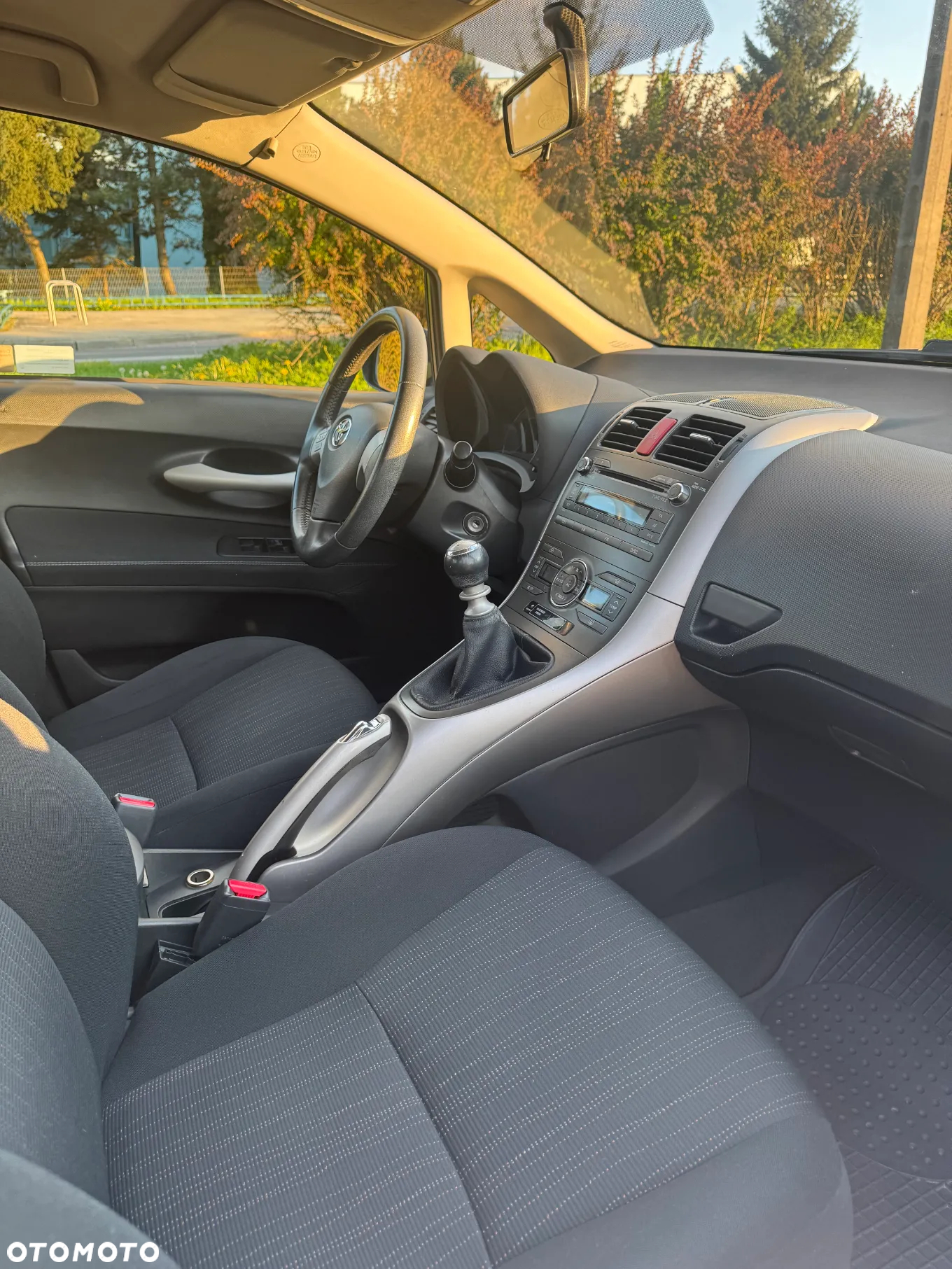 Toyota Auris 1.6 Premium - 10